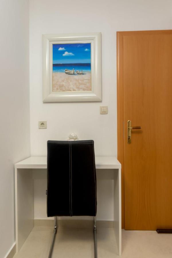Apartments Villa Adore Ичичи Экстерьер фото